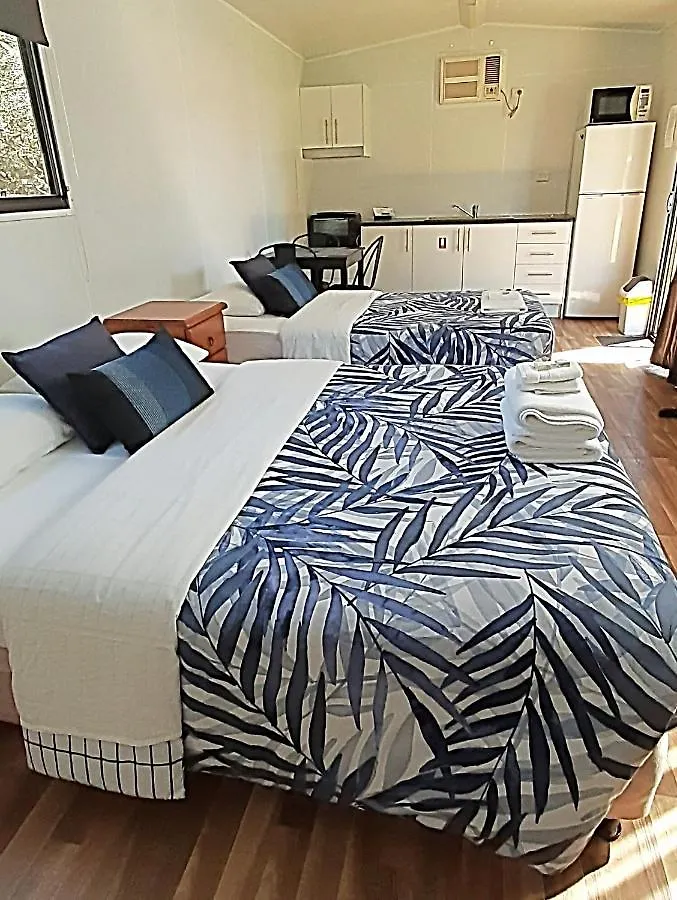 Holiday park Mt Larcom Tourist Park Australia