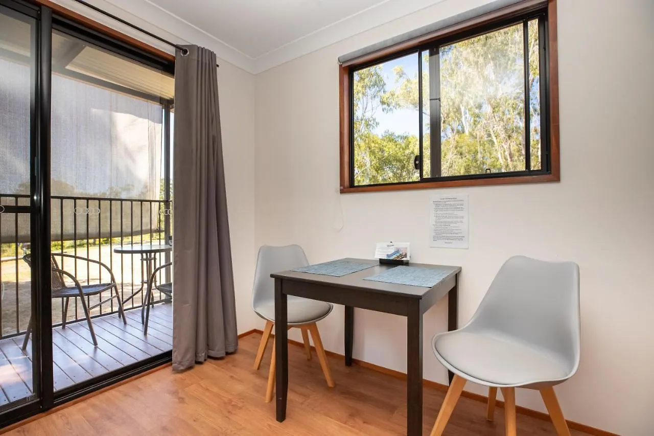 Holiday park Mt Larcom Tourist Park